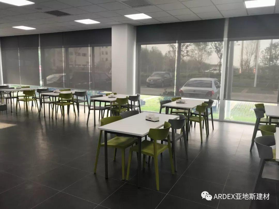 報名預(yù)約:百人高檔多功能培訓(xùn)教室\會議室\展廳可供出租 報名預(yù)約:百人高檔多功能培訓(xùn)教室\會議室\展廳可供出租